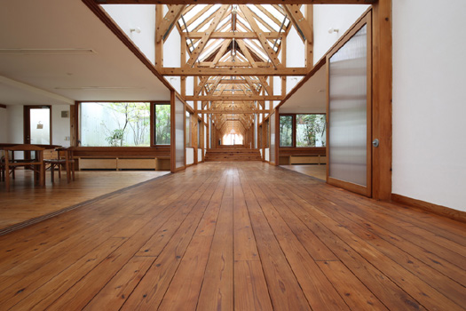 ＯＭソーラー本社地球のたまご